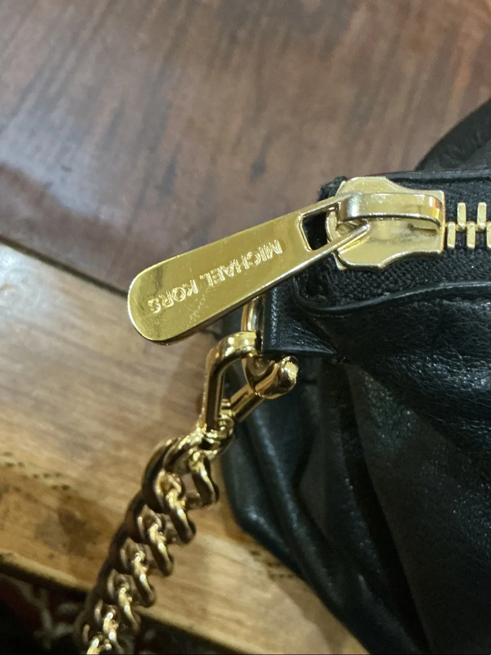 New Michael Kors Hamilton Black Leather Satchel with Gold Chain Strap. Newnotag